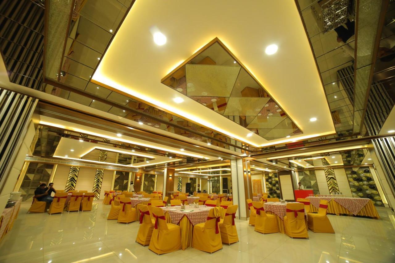 Vijay Vilas Hotel & Convention Hall 아그라 외부 사진